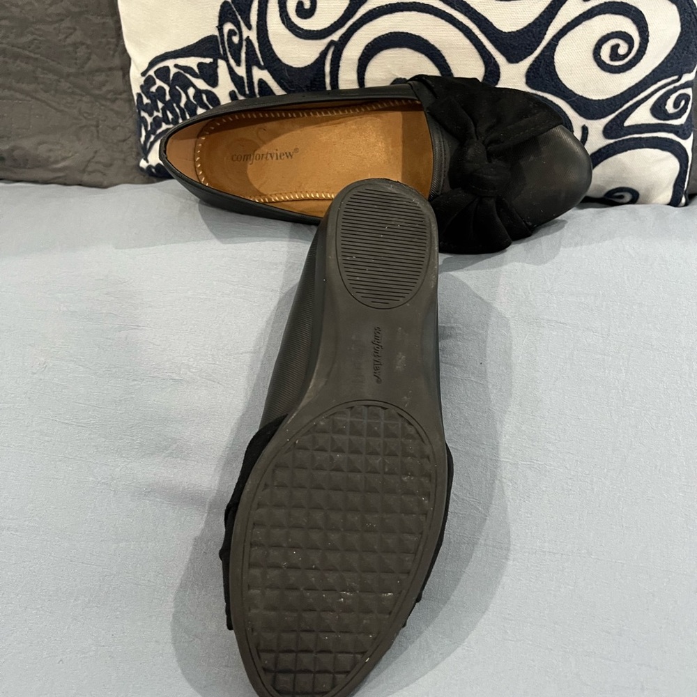 Comfortview Black Bow Flats sz 8WW - Picture 2 of 4